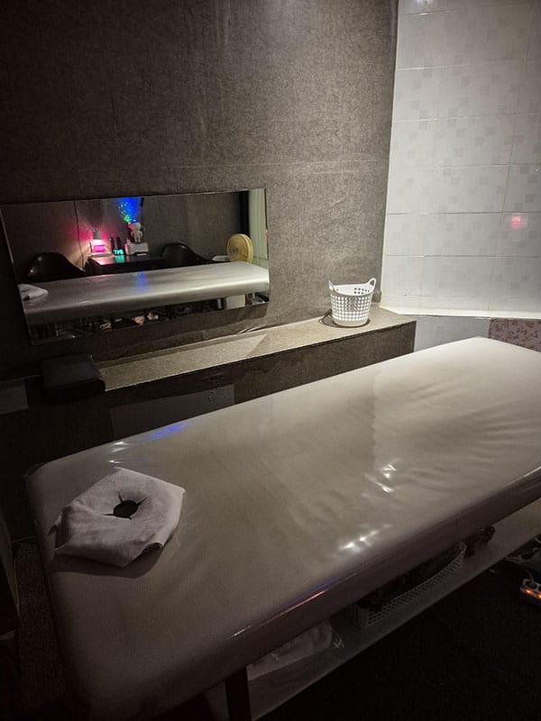 부천.상동[낭만달빛 스웨디시]✅첫방할인✅✨━✶한국인 테라피스트✶━낭만달빛 스페셜✨✅❤프리미엄+힐링❤⭐각룸샤워실⭐스페셜❤재방율200%❤